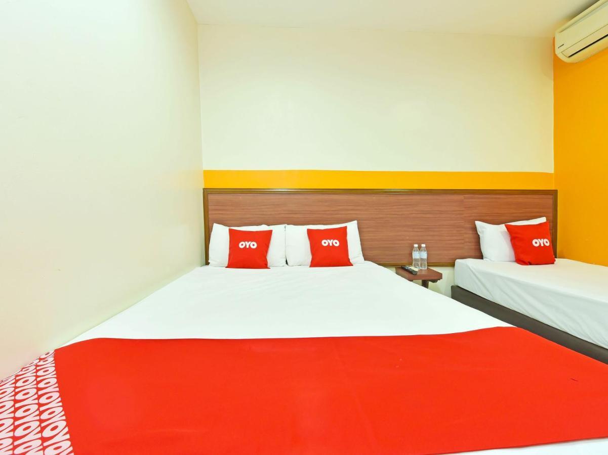 Oyo 575 Hotel Dns Ipoh Exterior foto