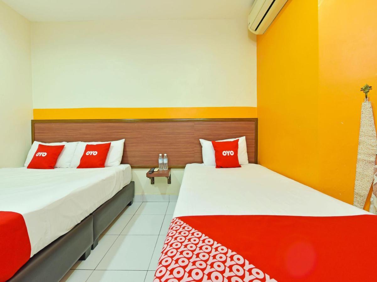Oyo 575 Hotel Dns Ipoh Exterior foto